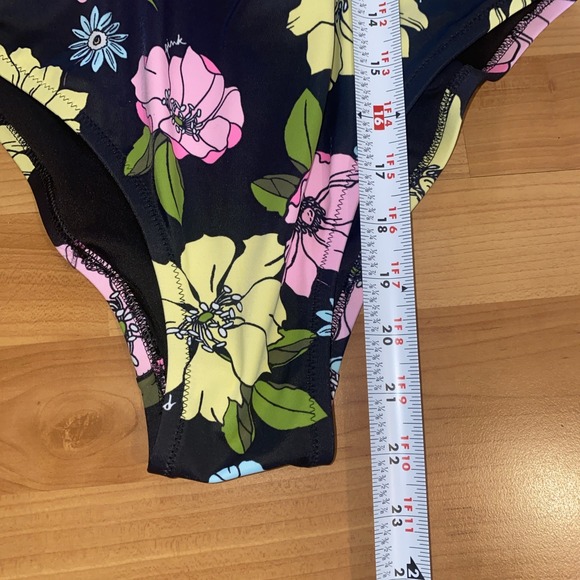 Victoria's Secret PINK Triangle Cutout One-Piece‎ Swimsuit Size L Retro Floral - Picture 13 of 13
